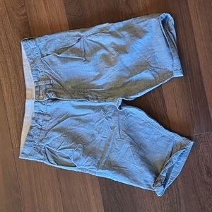 H&M Shorts. Silver. Size 28 Slim Fit.